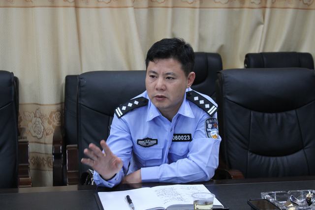 市公安局禁毒支队支队长刘军一行莅临城步公安局督导禁毒工作(图4)