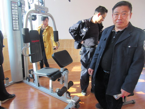 城步交警大队健身房正式投入使用，民警们福利来啦(图2)