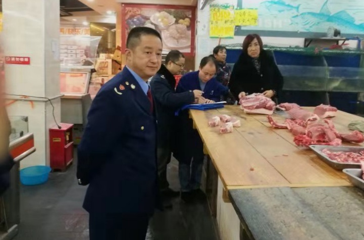 城步联合检查猪肉市场秩序  迅速抓好非洲猪瘟防控(图1)