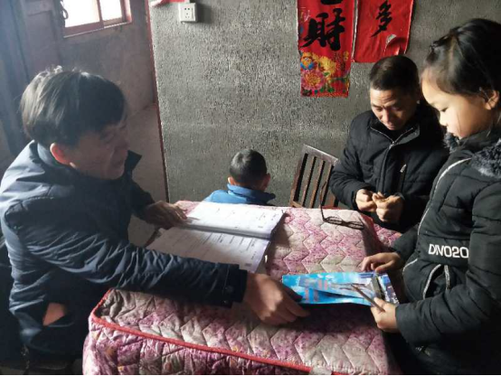 城步卫计局组织人员深入帮扶村开展“一月一主题”结对帮扶大走访活动(图1)