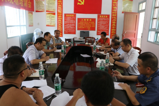 杨博理调研儒林镇脱贫攻坚工作(图2)
