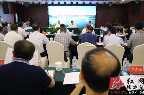 何报翔深入城步调研脱贫攻坚和南山国家公园体制试点工作(图9)