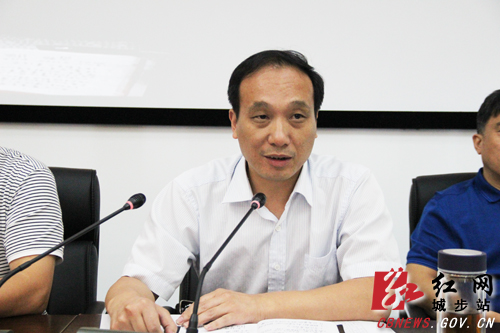 城步第十七届人大常委会召开第五次会议(图2)