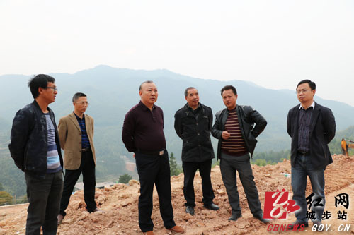 罗建南深入西岩茅坪开展“三走访”活动(图8)