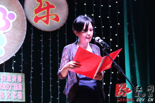 城步开展“周周乐”文艺演出系列活动(图1)