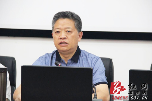 城步召开第十七届人大常委会第十二次会议(图2)