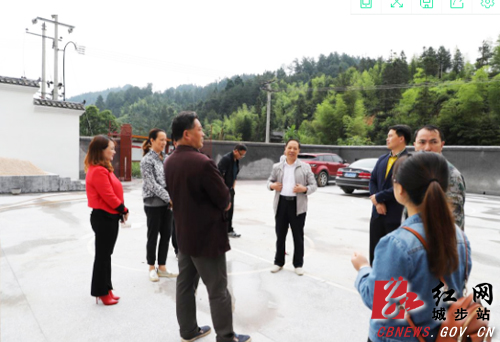 罗小林调研派出所和乡村综治中心建设工作(图1)
