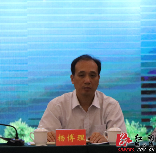 邵阳市政协委员视察城步“三大攻坚战”工作(图5)