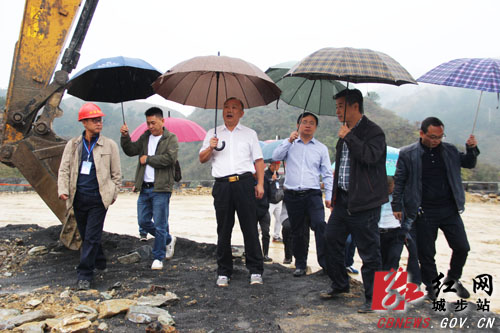 罗建南深入长安营检查指导工作(图1)