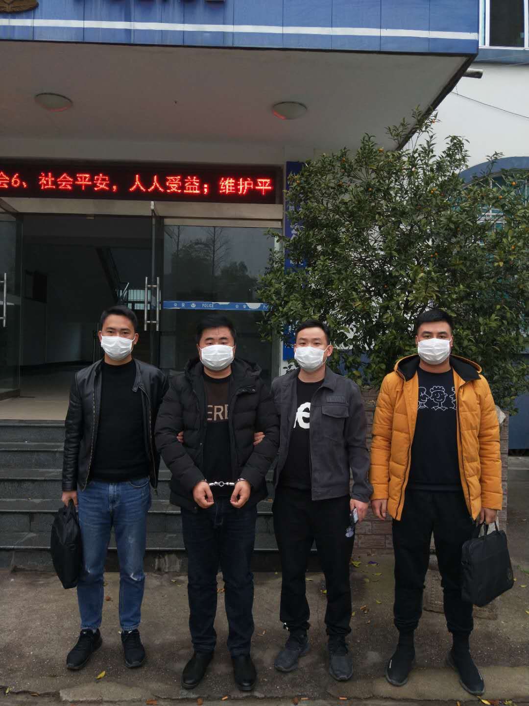 城步公安：破案抗疫两不误，刑侦民警在行动 抓获一名诈骗嫌疑人(图1)