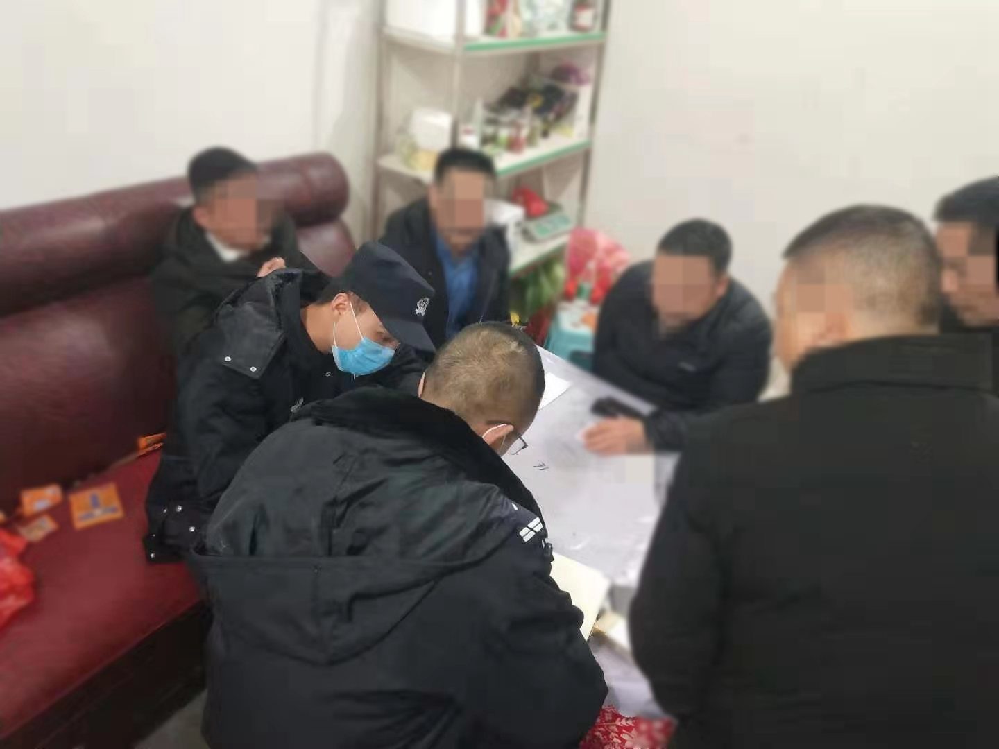 城步公安：全警皆兵抗疫情　城步公安在逆行(图2)