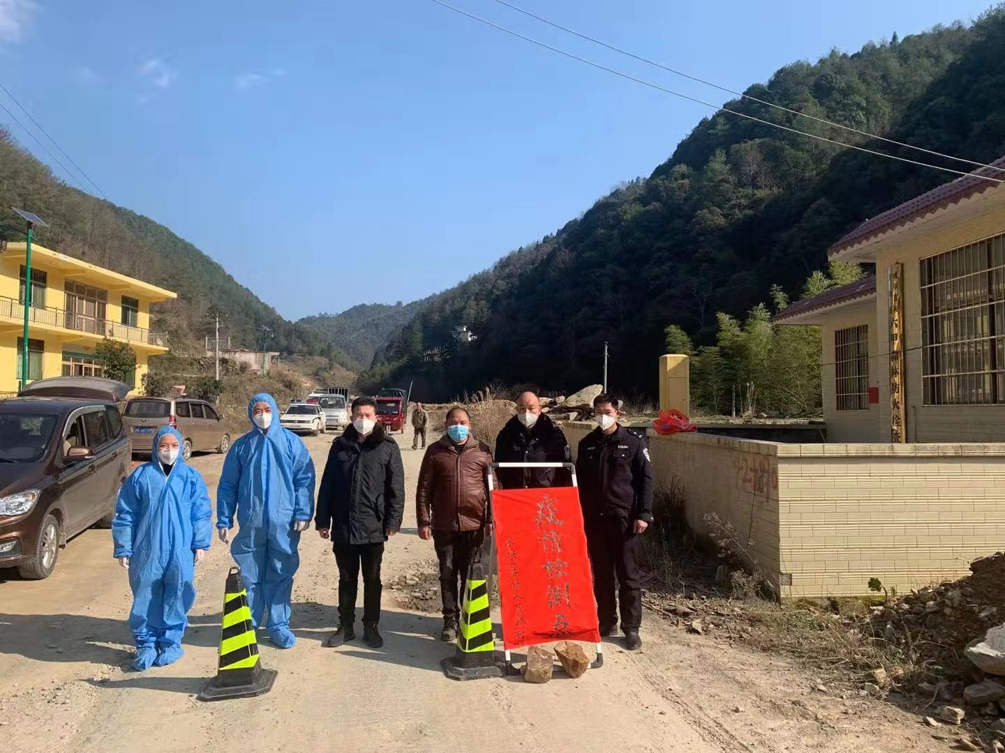 城步公安：全警皆兵抗疫情　城步公安在逆行(图1)