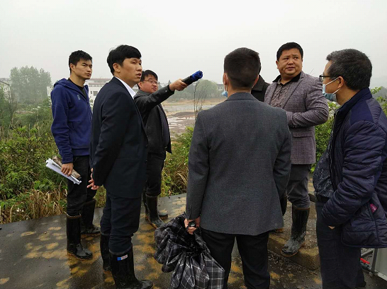 城步：部门助力为城步二中解决饮水难题(图2)