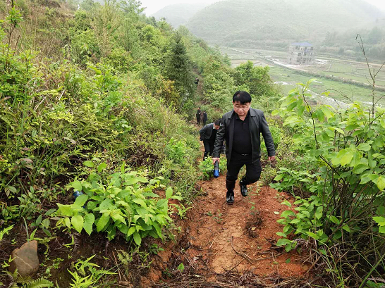 城步：部门助力为城步二中解决饮水难题(图4)