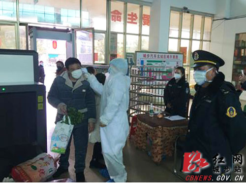 城步巡查全县客运企业疫情防控工作(图1)
