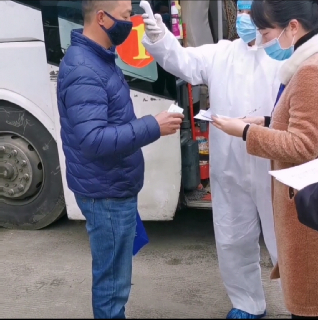 城步：“直通车”搭建返岗复工“绿色通道”(图1)