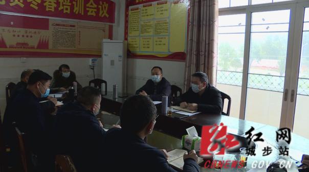 张戈锐深入儒林镇杨家将村督战脱贫攻坚工作(图1)