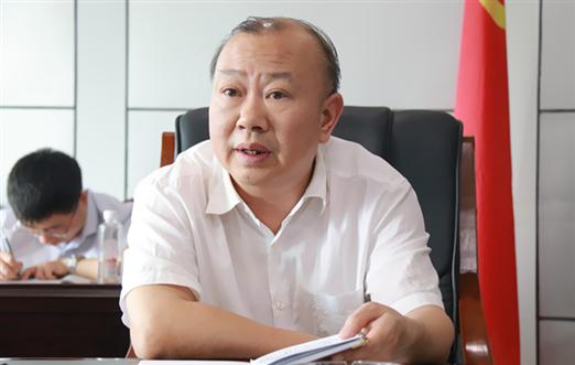 罗建南主持召开新儒林农贸市场遗留问题处理工作调度会(图1)