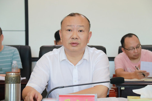 城步委理论学习中心组举行2020年第八次（扩大）集中学习(图1)