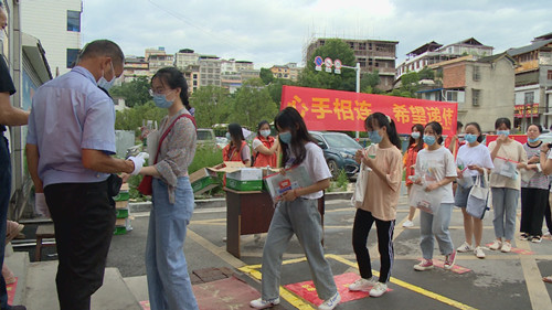 城步：多措并举护航高考顺利进行(图1)