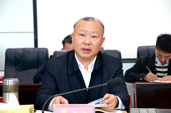 城步委理论学习中心组(扩大)集中学习党的十九届五中全会精神(图1)