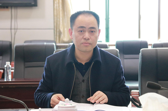 城步召开2020年度县委常委班子民主生活会(图2)