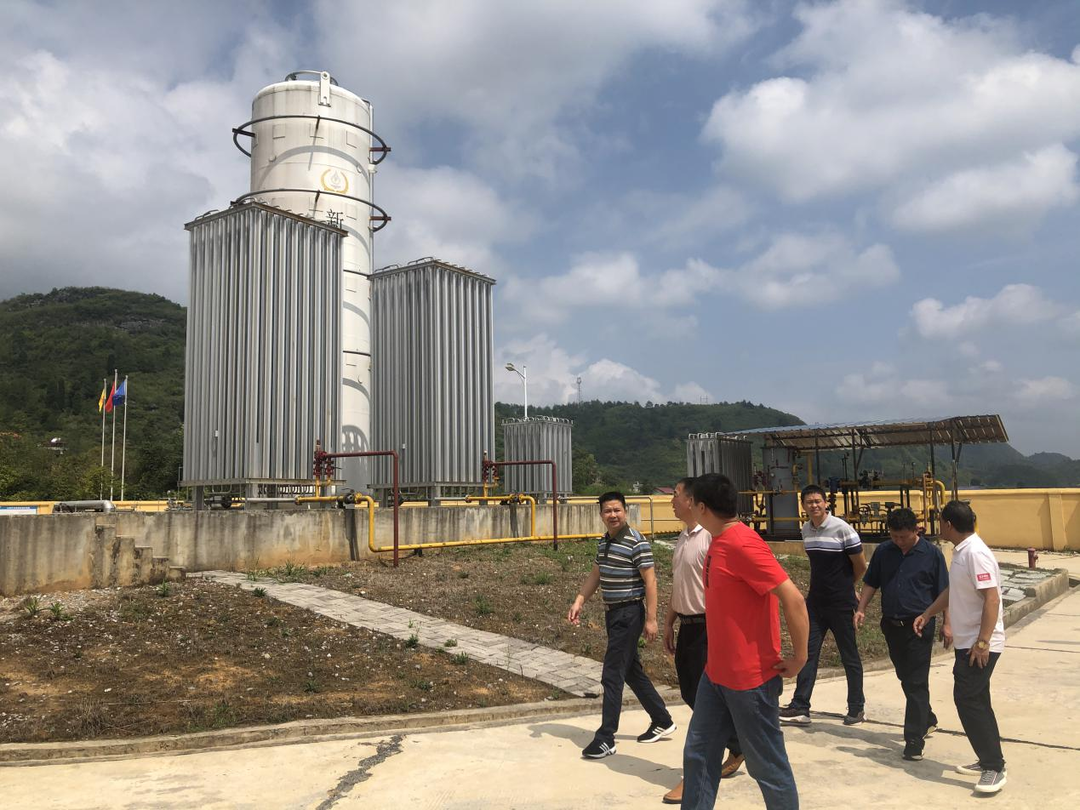 王世刚现场调度管道天然气项目(图1)