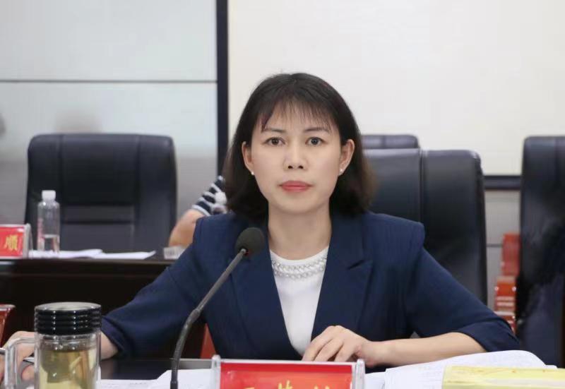 王慧敏主持召开县政府2021年第11次常务会议(图1)