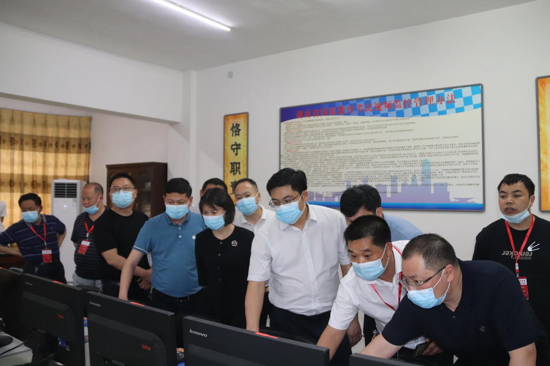 余勋伟再次督导城步高考准备工作(图1)