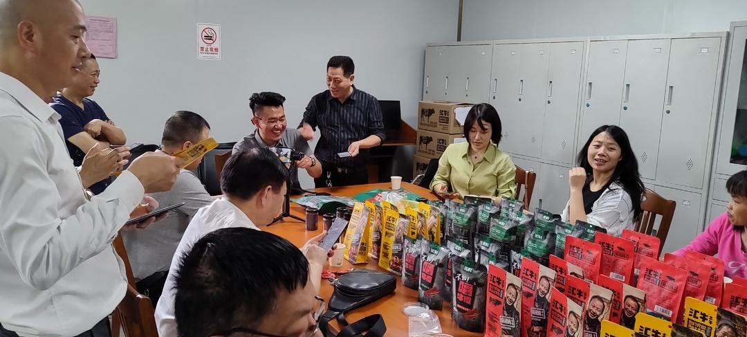 城步开展夏季产销对接活动 为商企搭桥提升消费活力(图2)
