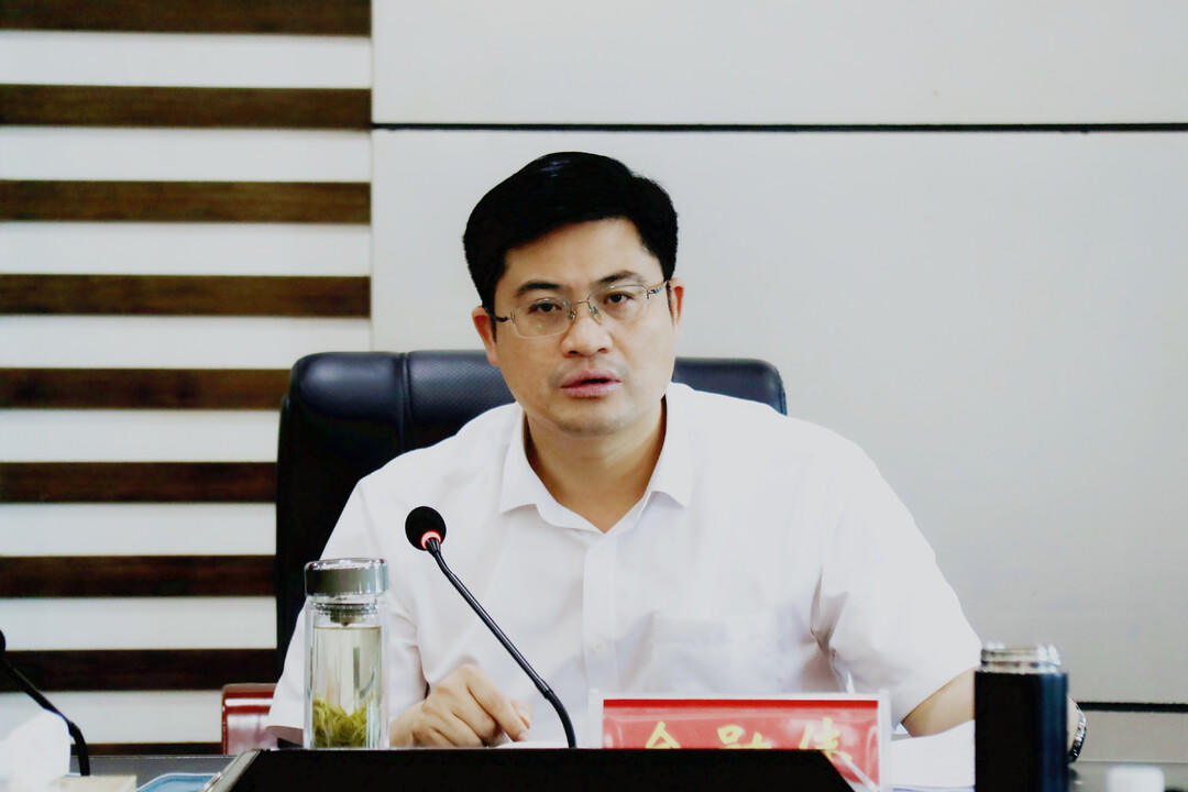 城步召开2022年第15次县委常委（扩大）会议(图1)