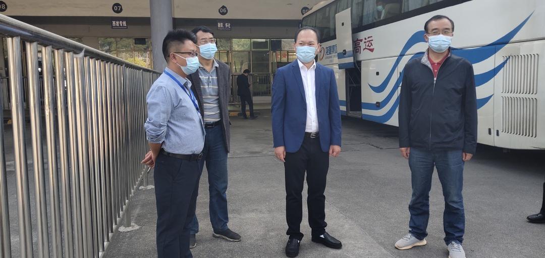 唐承威督查城步汽车北站疫情防控、安全生产和城乡客运一体化工作(图1)