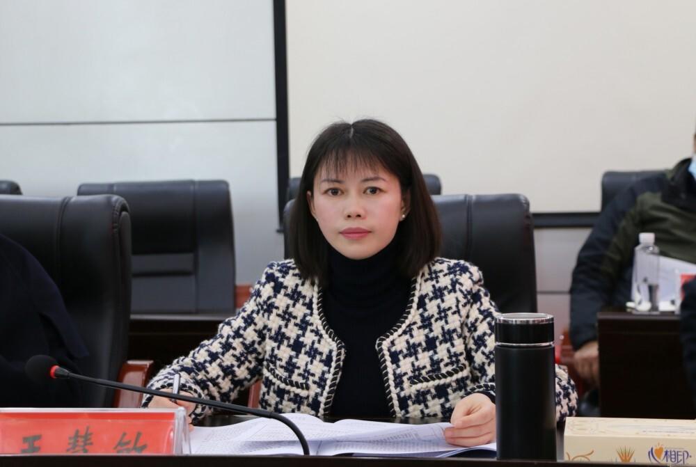 王慧敏主持召开县政府2022年第24次常务会议(图1)