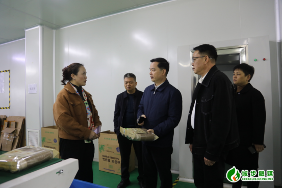 何德波带队深入重点企业走访调研(图4)